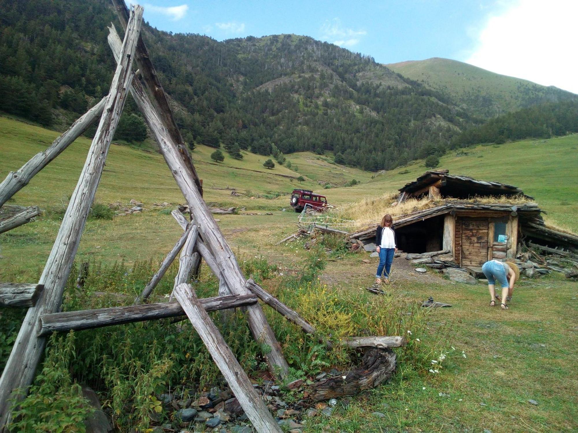 Apartaments Sort Pirineus Exterior photo